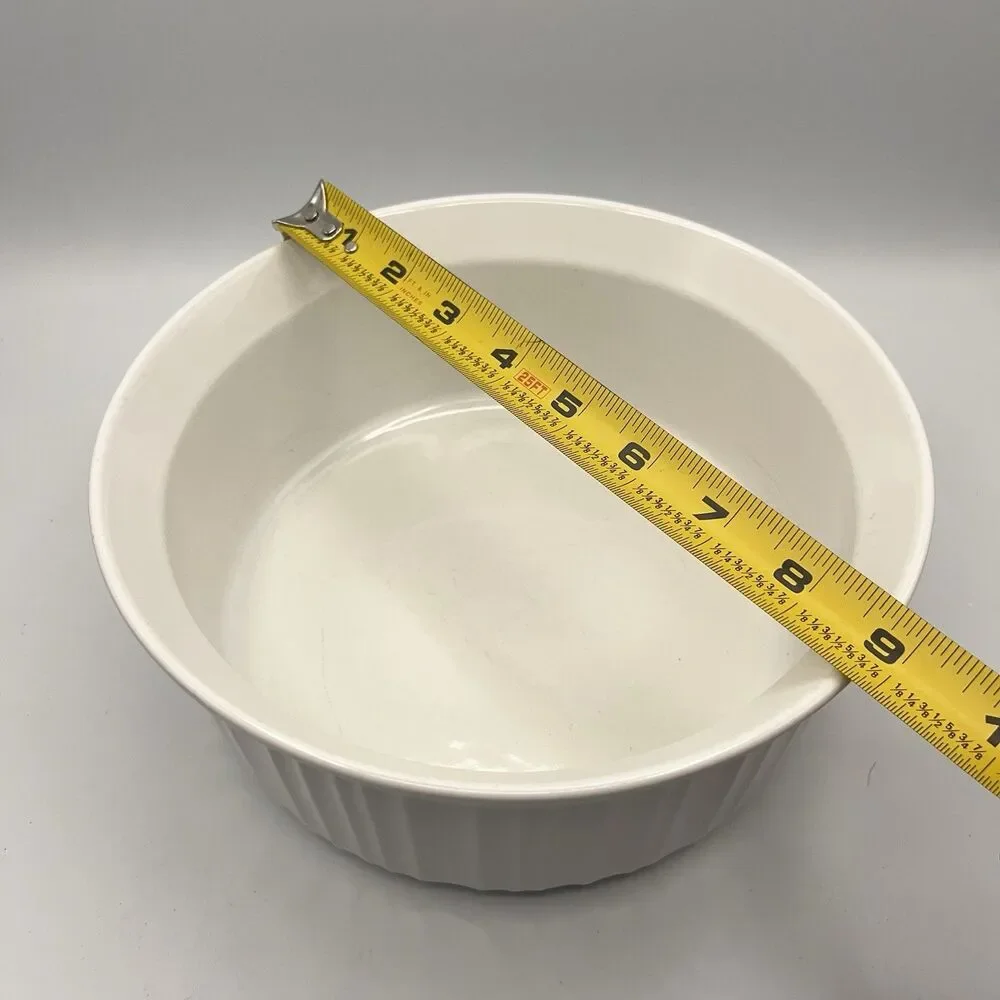 Corning Ware French White 2. 5 Quart Stoneware Round Casserole Baking Dish USA